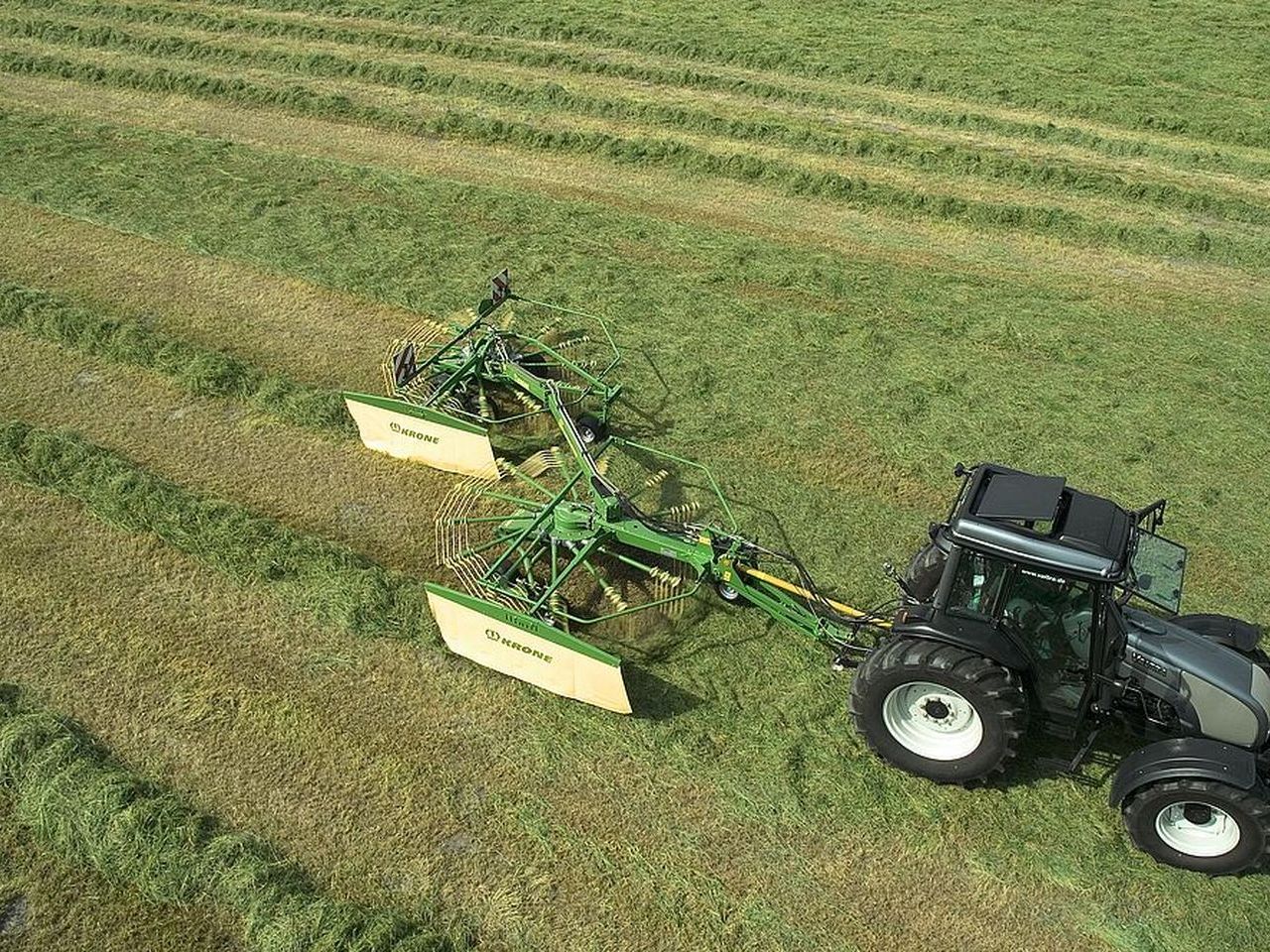 Kétrotoros oldalrendképzők